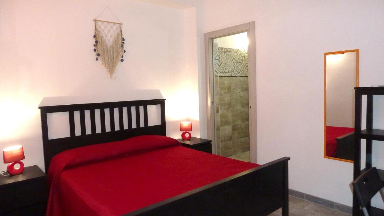 Regina Isabella Rooms 新福卡 外观 照片
