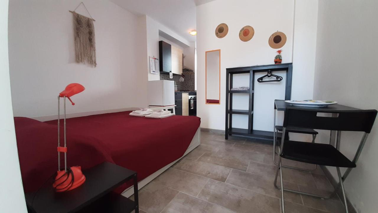 Regina Isabella Rooms 新福卡 外观 照片